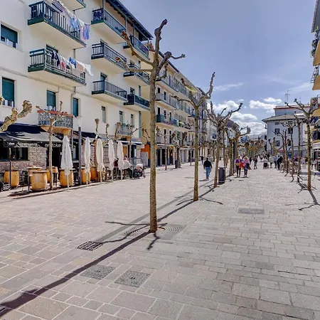 Luminoso En Con Terraza, Centro, 3hb 아파트 혼다리비아