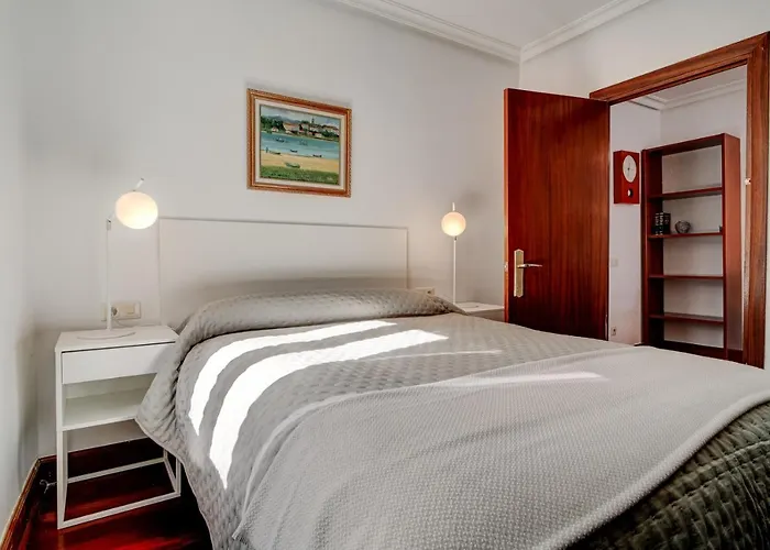 Luminoso En Con Terraza, Centro, 3hb Apartment *