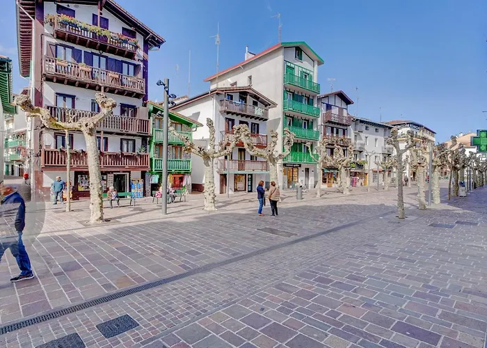 Luminoso En Con Terraza, Centro, 3hb Hondarribia