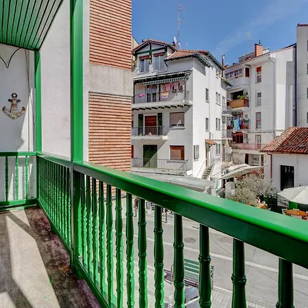 Apartamento Luminoso En Con Terraza, Centro, 3hb *
